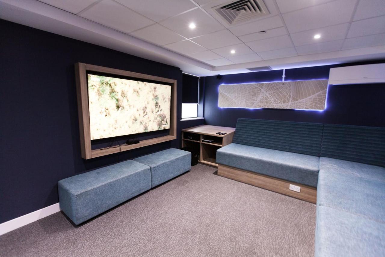 For Students Only Crown Place In Portsmouth ポーツマス エクステリア 写真