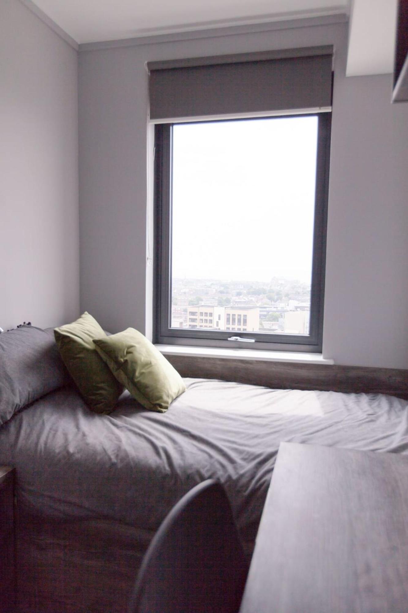 For Students Only Crown Place In Portsmouth ポーツマス エクステリア 写真